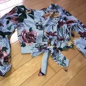 Cropped pinstripe floral top